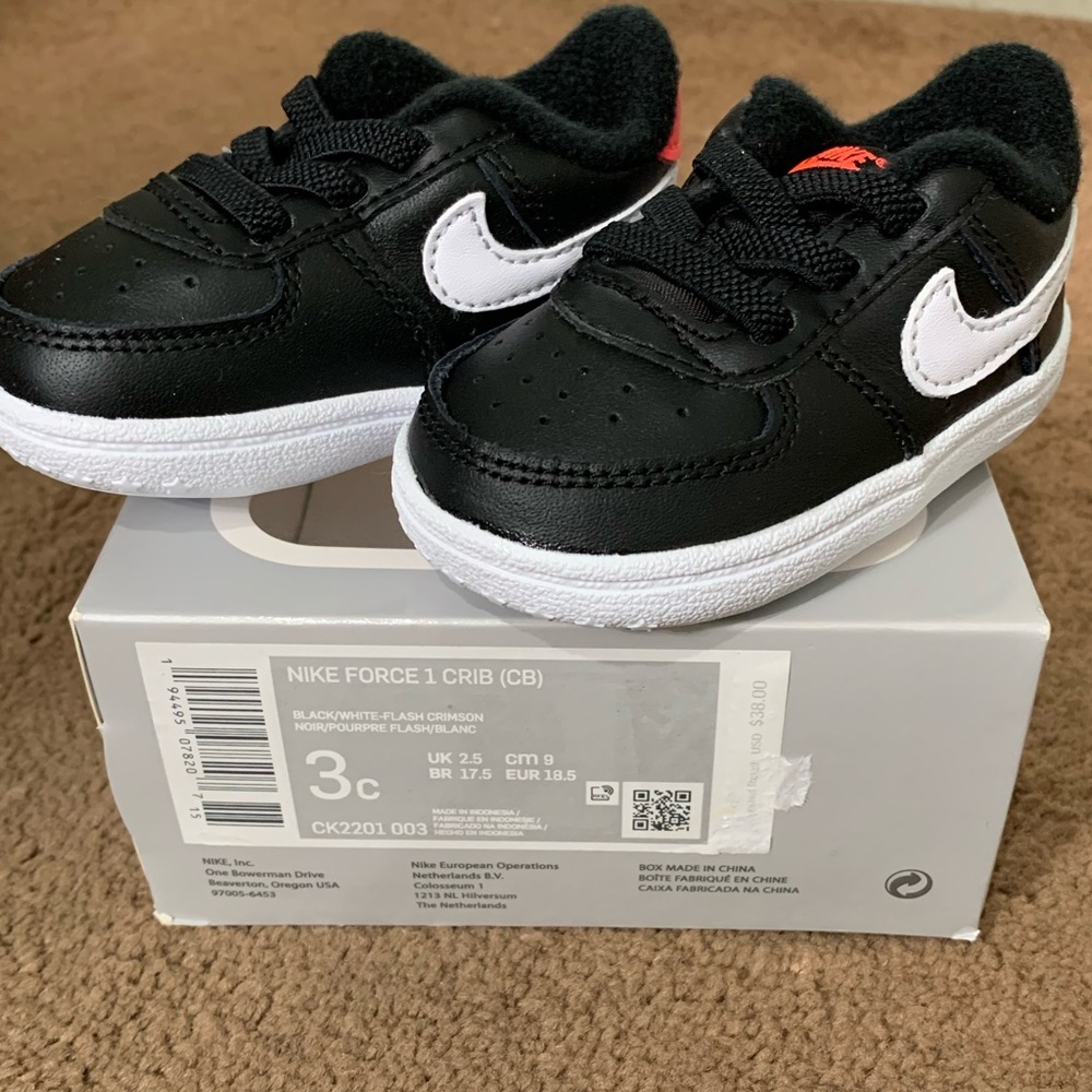 NIKE AIR FORCE 1 CRIB SHOES